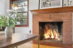 12504 SE Madison St, Portland, OR 97233 - Photo 8