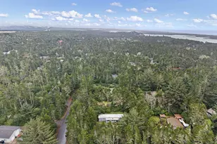 4826 Rhododendron Loop, Florence, OR 97439 - Photo 38