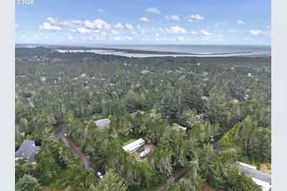 4826 Rhododendron Loop, Florence, OR 97439 - Photo 38