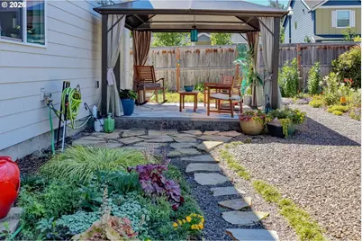 1170 NE 18th St, Battle Ground, WA 98604 - Photo 4