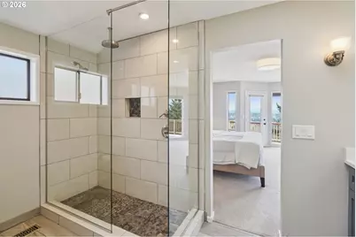 19760 Wildwood Dr, West Linn, OR 97068 - Photo 24