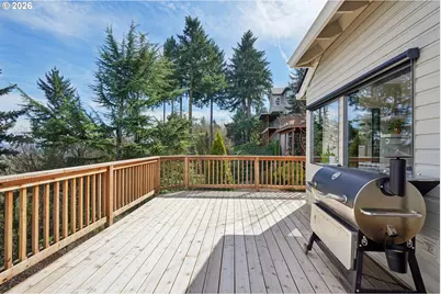 19760 Wildwood Dr, West Linn, OR 97068 - Photo 32