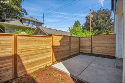 8432 E Burnside St, Portland, OR 97216 - Photo 20