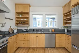 2347 NE 8th Ave, Portland, OR 97212 - Photo 16