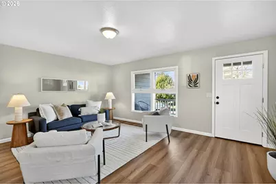 2028 SE Brooklyn St, Portland, OR 97202 - Photo 4