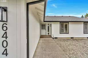 6404 SE Carlton St, Portland, OR 97206 - Photo 4