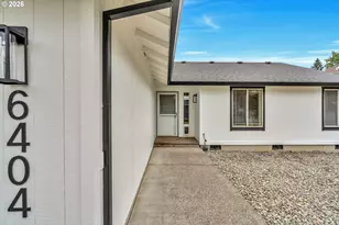 6404 SE Carlton St, Portland, OR 97206 - Photo 4