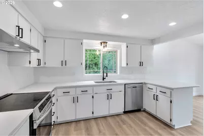 6404 SE Carlton St, Portland, OR 97206 - Photo 12
