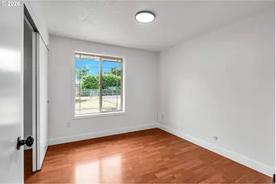 6404 SE Carlton St, Portland, OR 97206 - Photo 16