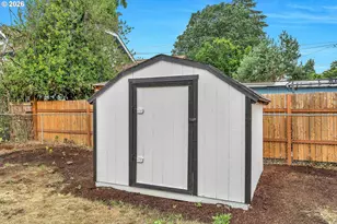 6404 SE Carlton St, Portland, OR 97206 - Photo 36