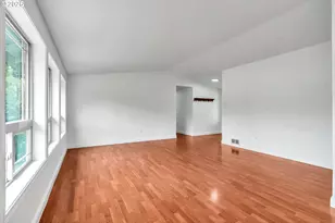 6404 SE Carlton St, Portland, OR 97206 - Photo 8