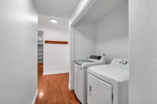 6404 SE Carlton St, Portland, OR 97206 - Photo 14