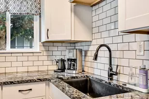 45 SW Birch Ct, Warrenton, OR 97146 - Photo 14