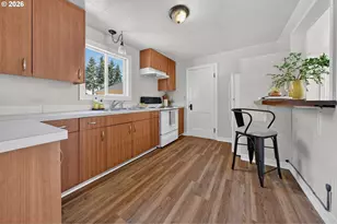 3041 Elmira Rd, Eugene, OR 97402 - Photo 8
