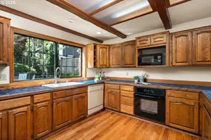 15310 SW Sandpiper Ln, Beaverton, OR 97007 - Photo 12