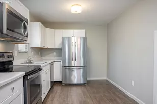 12344 SE Bush St, Portland, OR 97236 - Photo 10