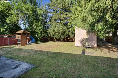 821 NE 108th Ave, Vancouver, WA 98664 - Photo 26