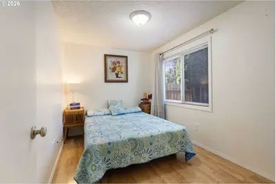 821 NE 108th Ave, Vancouver, WA 98664 - Photo 14