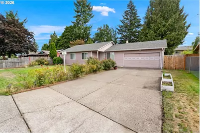 821 NE 108th Ave, Vancouver, WA 98664 - Photo 2