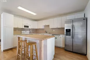 821 NE 108th Ave, Vancouver, WA 98664 - Photo 12