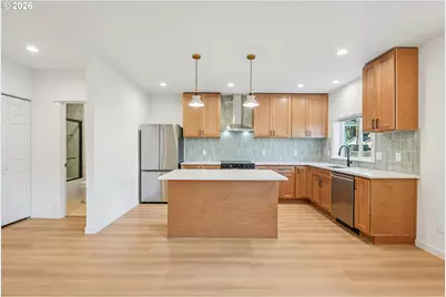 9998 SE Amherst St, Clackamas, OR 97015 - Photo 10