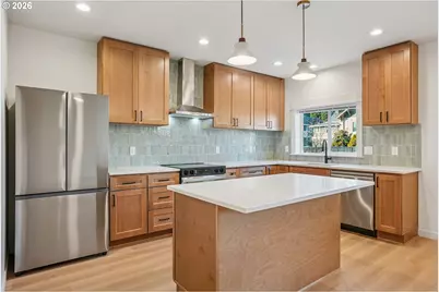 9998 SE Amherst St, Clackamas, OR 97015 - Photo 14