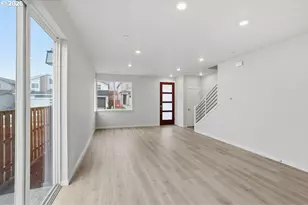 3724 SW 40th St, Gresham, OR 97080 - Photo 4