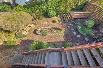 634 SW Ebb Ave, Lincoln City, OR 97367 - Photo 14