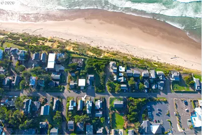 634 SW Ebb Ave, Lincoln City, OR 97367 - Photo 6