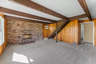 200 Sierra Dr, Eagle Point, OR 97524 - Photo 10