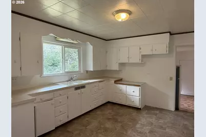42710 Silver Springs Rd, Port Orford, OR 97465 - Photo 8
