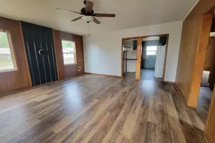 201 N 1st St, Glenwood, WA 98619 - Photo 8