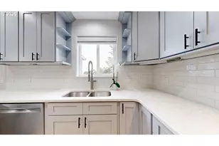 17250 Garvin Ct, Brookings, OR 97415 - Photo 14