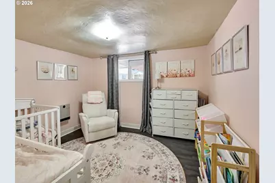 655 Idylwood Dr SE, Salem, OR 97302 - Photo 14