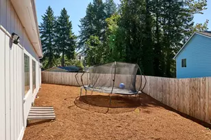 655 Idylwood Dr SE, Salem, OR 97302 - Photo 32