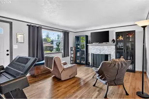 16523 SE Clinton St, Portland, OR 97236 - Photo 6