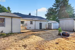 16523 SE Clinton St, Portland, OR 97236 - Photo 34