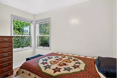 16523 SE Clinton St, Portland, OR 97236 - Photo 22