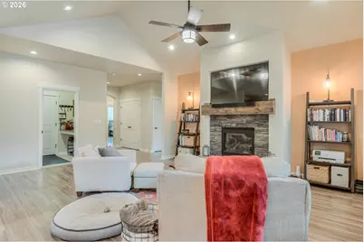 51868 Trapper George Ln, La Pine, OR 97739 - Photo 6