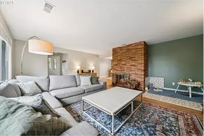 8195 SW Canyon Ln, Portland, OR 97210 - Photo 10