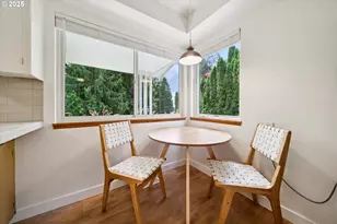 8195 SW Canyon Ln, Portland, OR 97210 - Photo 26