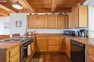 71616 Northshore Dr, Birkenfeld, OR 97016 - Photo 20