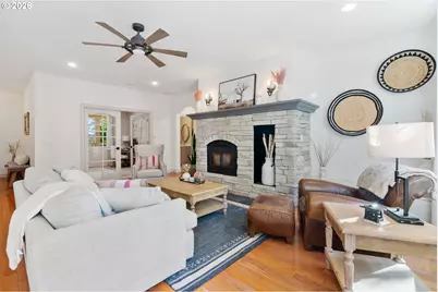 36208 NE Holling Ave, La Center, WA 98629 - Photo 6