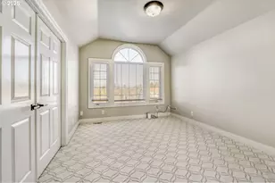 9818 SE Clatsop St, Portland, OR 97266 - Photo 18