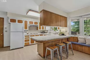 12015 NW Dumar Ln, Portland, OR 97229 - Photo 10