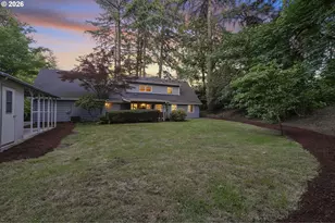 628 S Palatine Hill Rd, Portland, OR 97219 - Photo 34