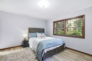 628 S Palatine Hill Rd, Portland, OR 97219 - Photo 16