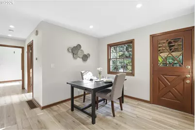 628 S Palatine Hill Rd, Portland, OR 97219 - Photo 10