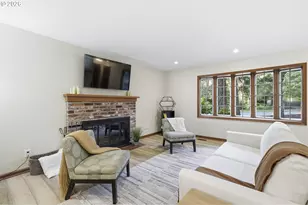 628 S Palatine Hill Rd, Portland, OR 97219 - Photo 8