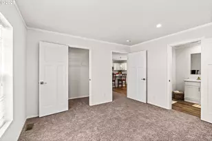 1025 S 6th St, Harrisburg, OR 97446 - Photo 14